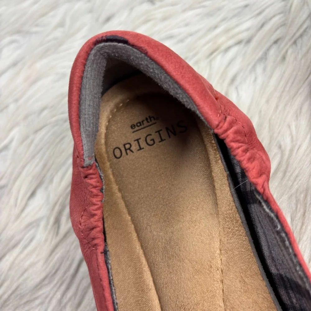 Earth‎ Origins Women's 9.5 Red Nubuck Fara Flex Flat Scrunch Comfort Artsy